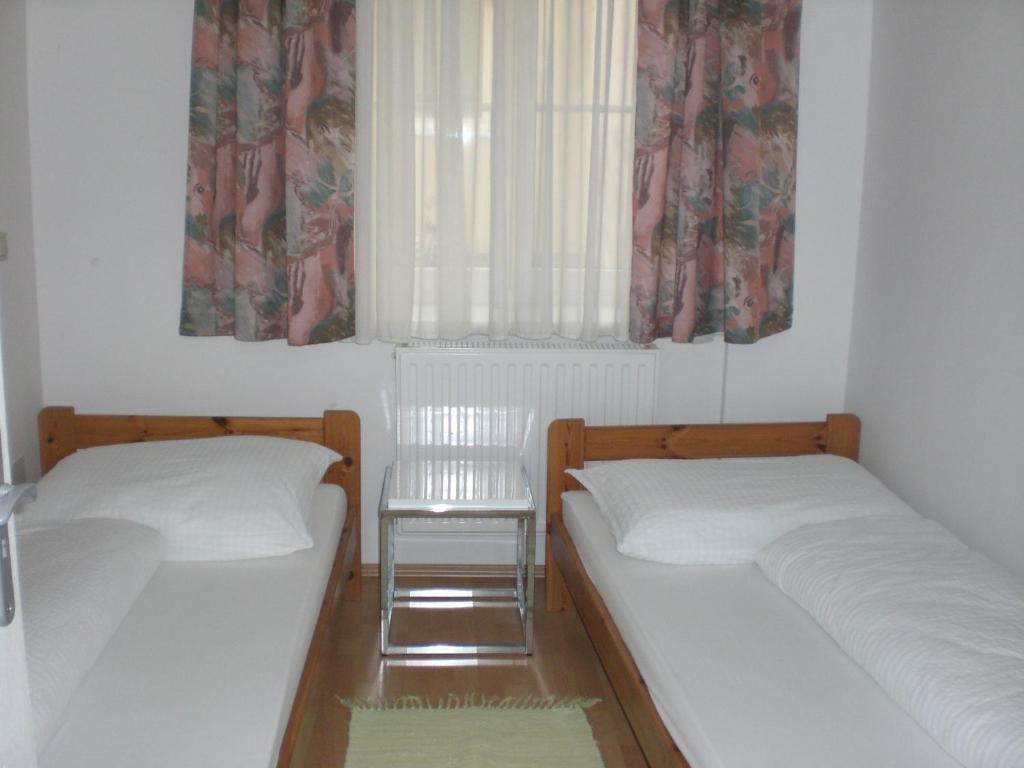 Privatzimmer Familie Wagner Pöchlarn Zimmer foto