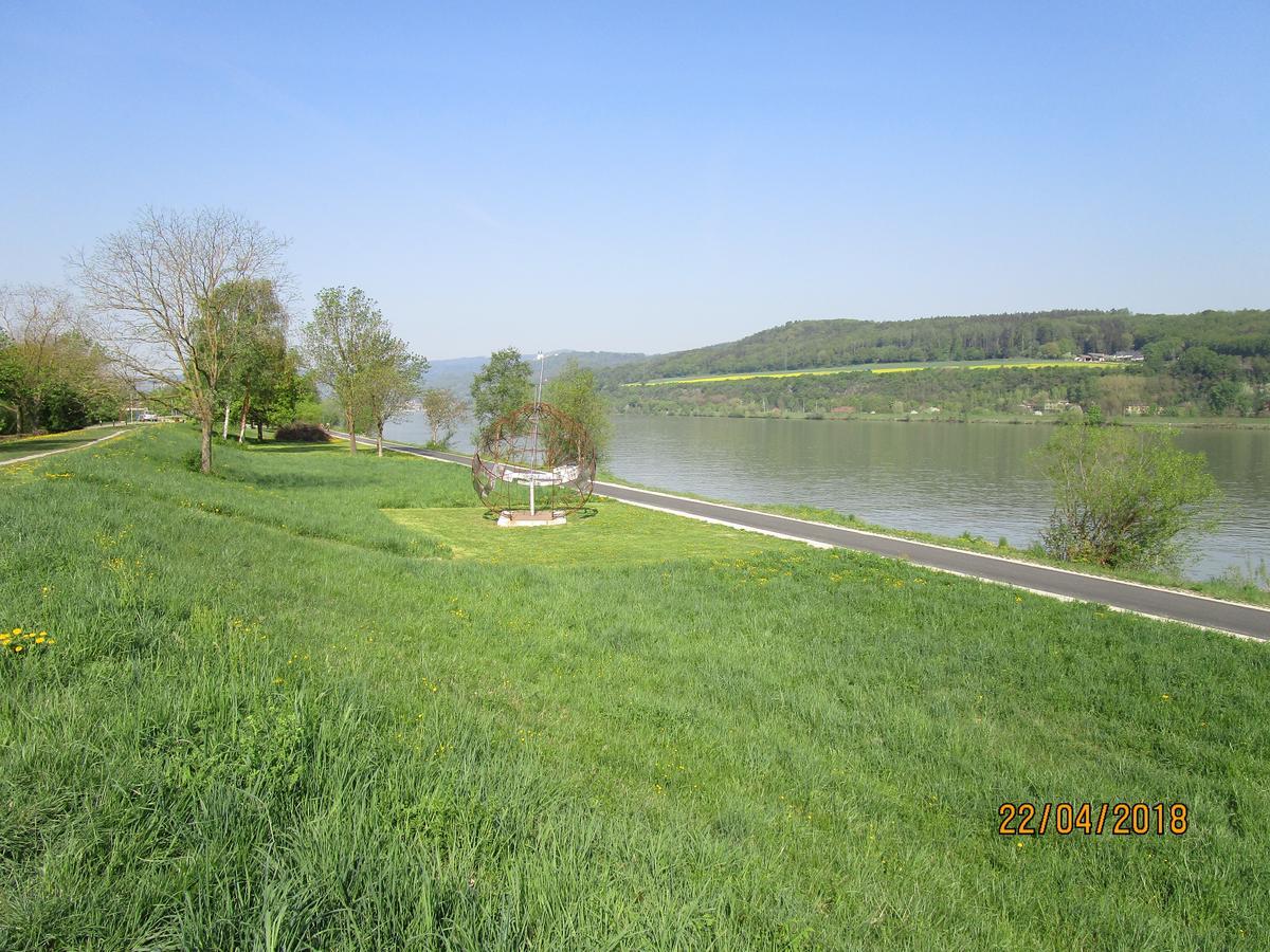 Privatzimmer Familie Wagner Pöchlarn Exterior foto